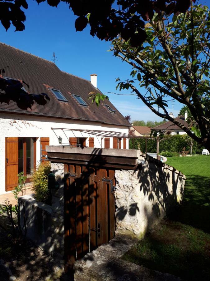 Au Chat Perche Mareil-sur-Mauldre Exteriör bild